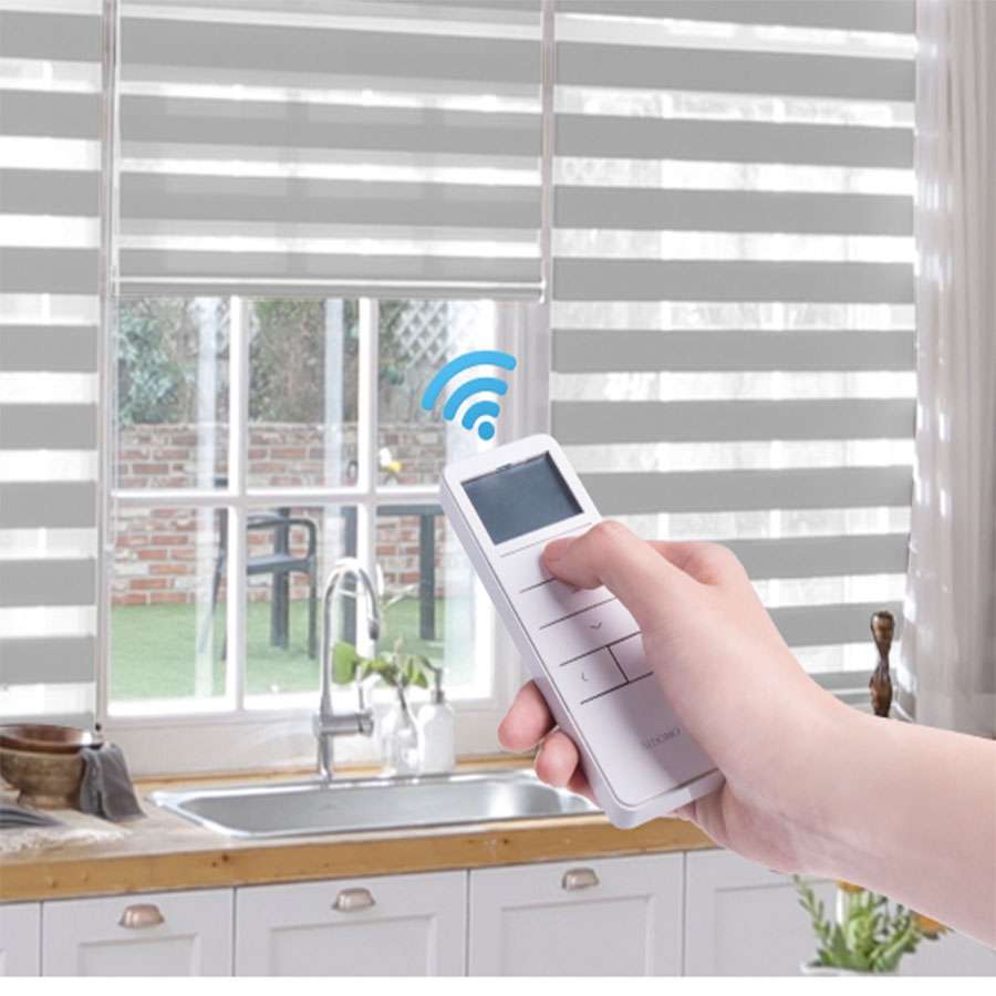 Rèm cầu vồng chống nắng tại Nhật Tân, Tây Hồ