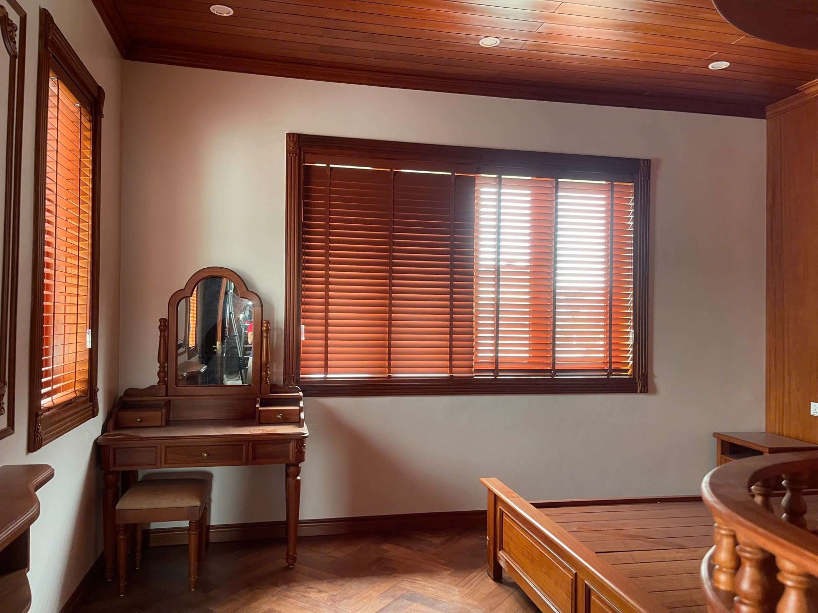 LẮP ĐẶT RÈM GỖ TẠI HIỆP HÒA BẮC NINH