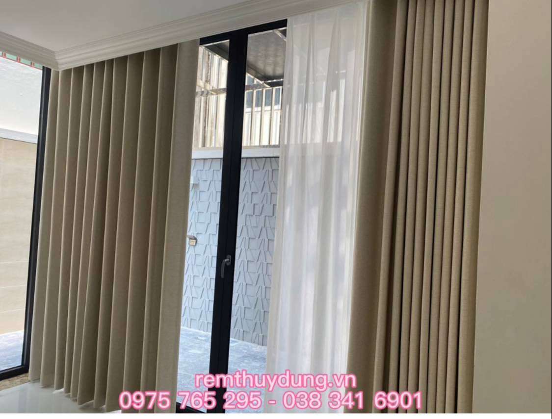 Rèm vải hai lớp chống nắng tại phường Nghĩa Đô, Cầu Giấy