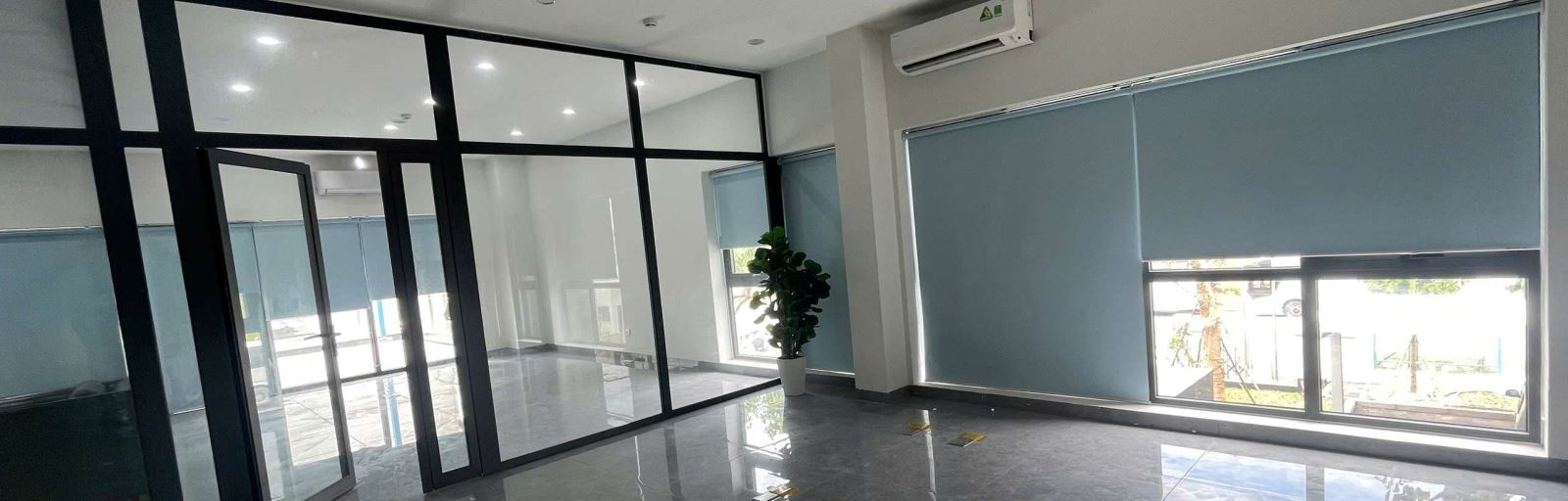 LẮP RÈM CUỐN VĂN PHÒNG TẠI ĐỒNG VĂN