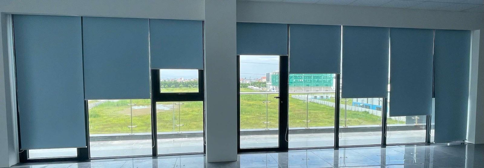 LẮP RÈM CUỐN VĂN PHÒNG TẠI ĐỒNG VĂN