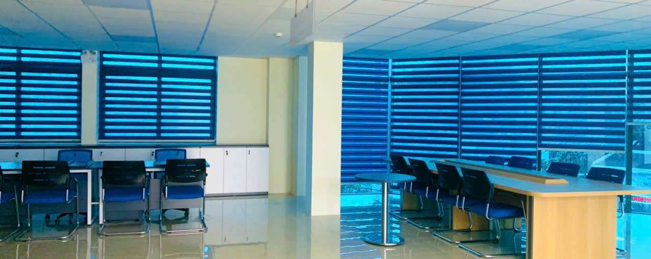 Rèm cầu vồng văn phòng tại phường Ngọc Khánh, Ba Đình