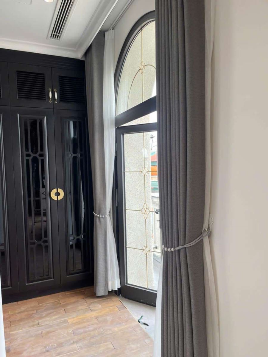 LẮP RÈM VẢI 2 LỚP, RÈM GỖ TẠI HÙNG VƯƠNG, PHÚ THỌ