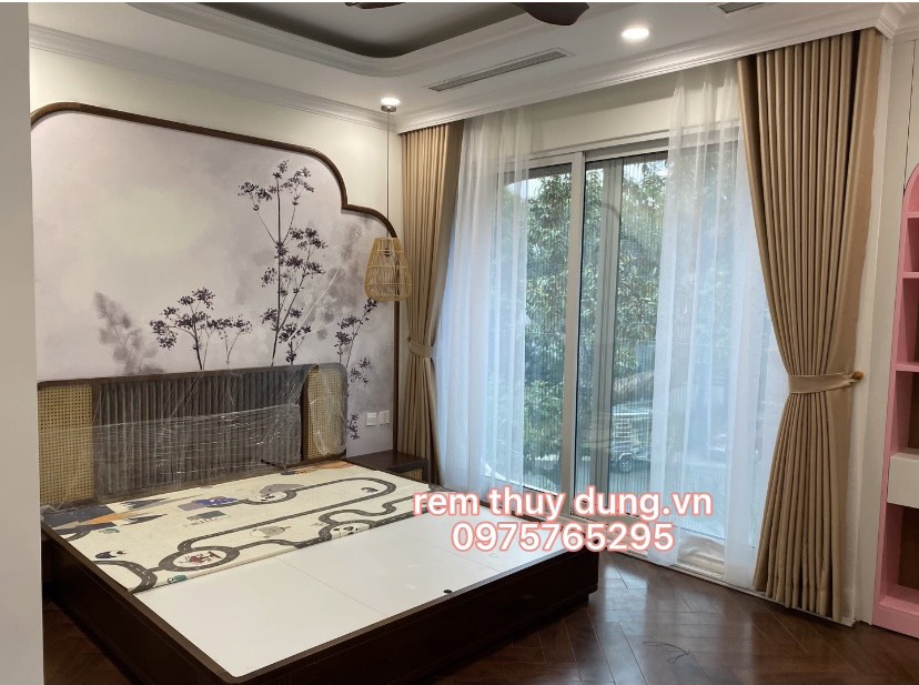 Mách bạn mẫu rèm phòng ngủ cản nắng tại Đống Đa, Hà Nội