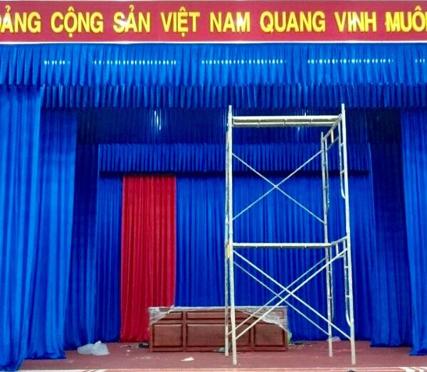 Rèm vải hội trường giá rẻ tại Cầu Giấy, Hà Nội 0975 765 295