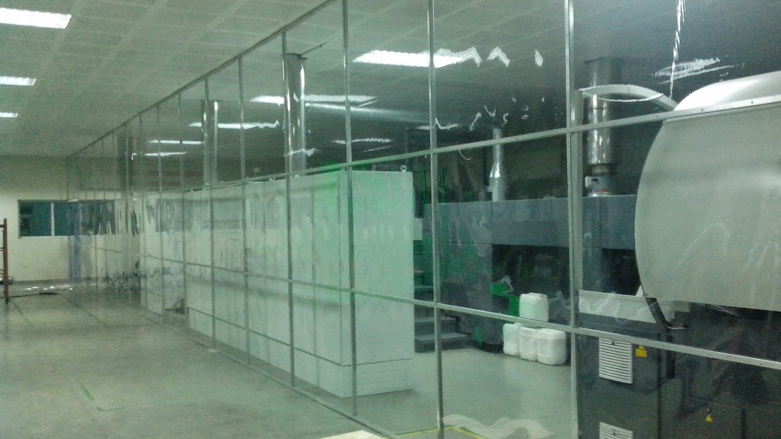 Công Dụng Rèm Ngăn Lạnh PVC 097565295