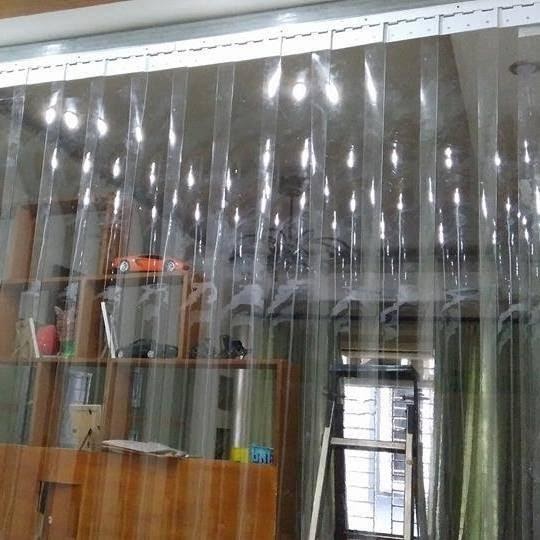 Công Dụng Rèm Ngăn Lạnh PVC 097565295