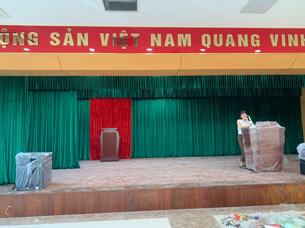 Rèm vải hội trường tại Ba Đình, Hà Nội