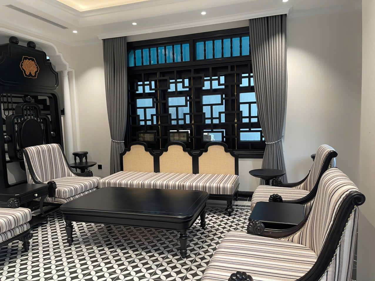 LẮP RÈM VẢI 2 LỚP, RÈM GỖ TẠI HÙNG VƯƠNG, PHÚ THỌ