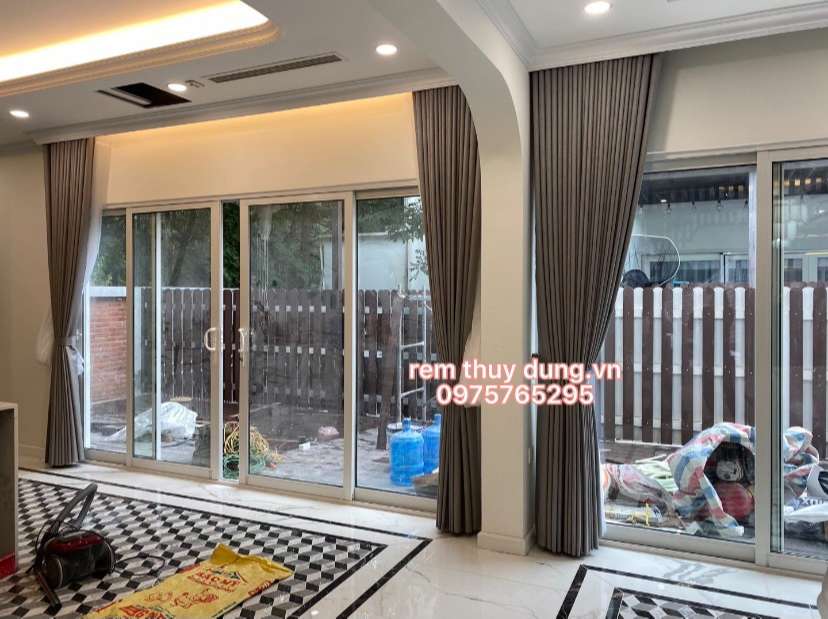 NHỮNG LỢI ÍCH RÈM PHÒNG KHÁCH MANG LẠI