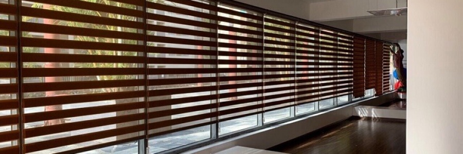 Rèm cầu vồng văn phòng tại Trương Mai, Hai Bà Trưng