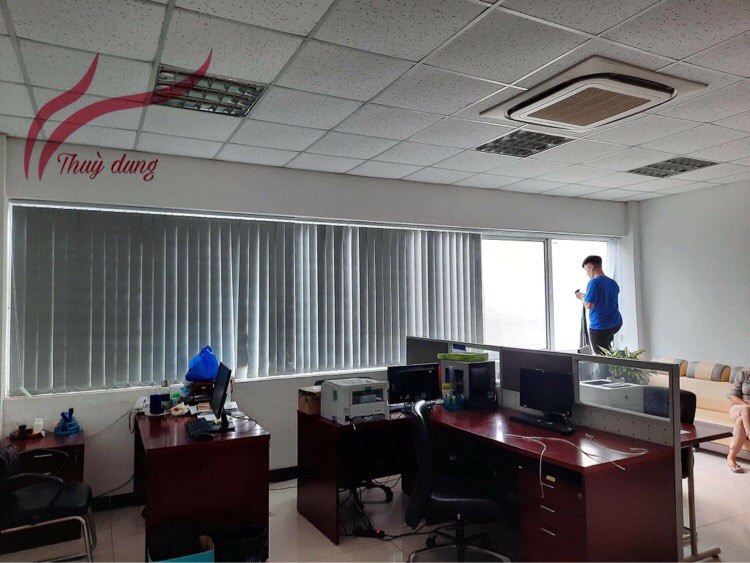 Rèm Văn Phòng Giá Rẻ Xuân Thủy Dịch Vọng Cầu Giấy 0975 765295